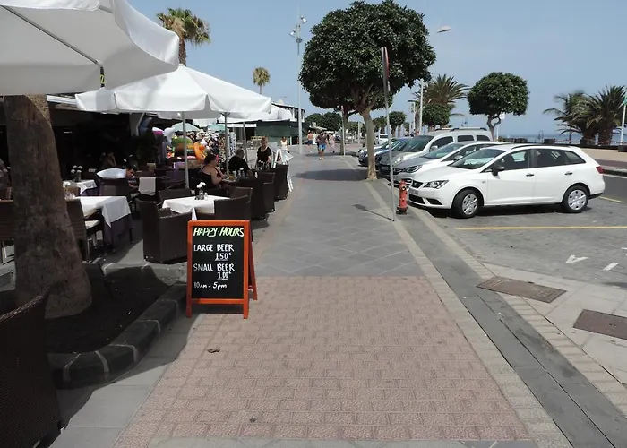 Blue Turtle Apartment, Next To The * Puerto del Carmen (Lanzarote)